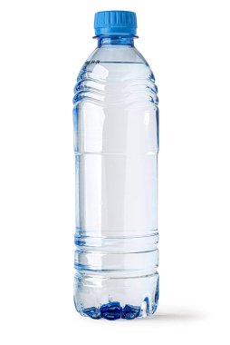 Beyaz arka plan üzerinde izole küçük plastik su şişesi