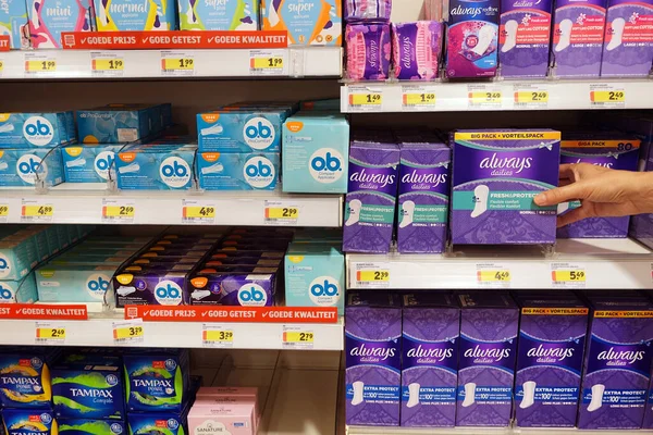 Netherlands August 2018 Assortment Different Brand Menstrual Hygiene Products Kruidvat — Stock Photo, Image