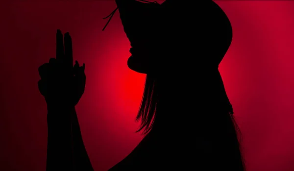 Amazing Dark Red Silhouette Young Girl Posing Her Hands Studio — Fotografia de Stock