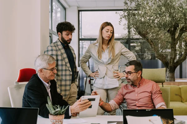 Three Business People Listening Colleague Giving Crazy Idea Asking Themselves — Stock Photo, Image