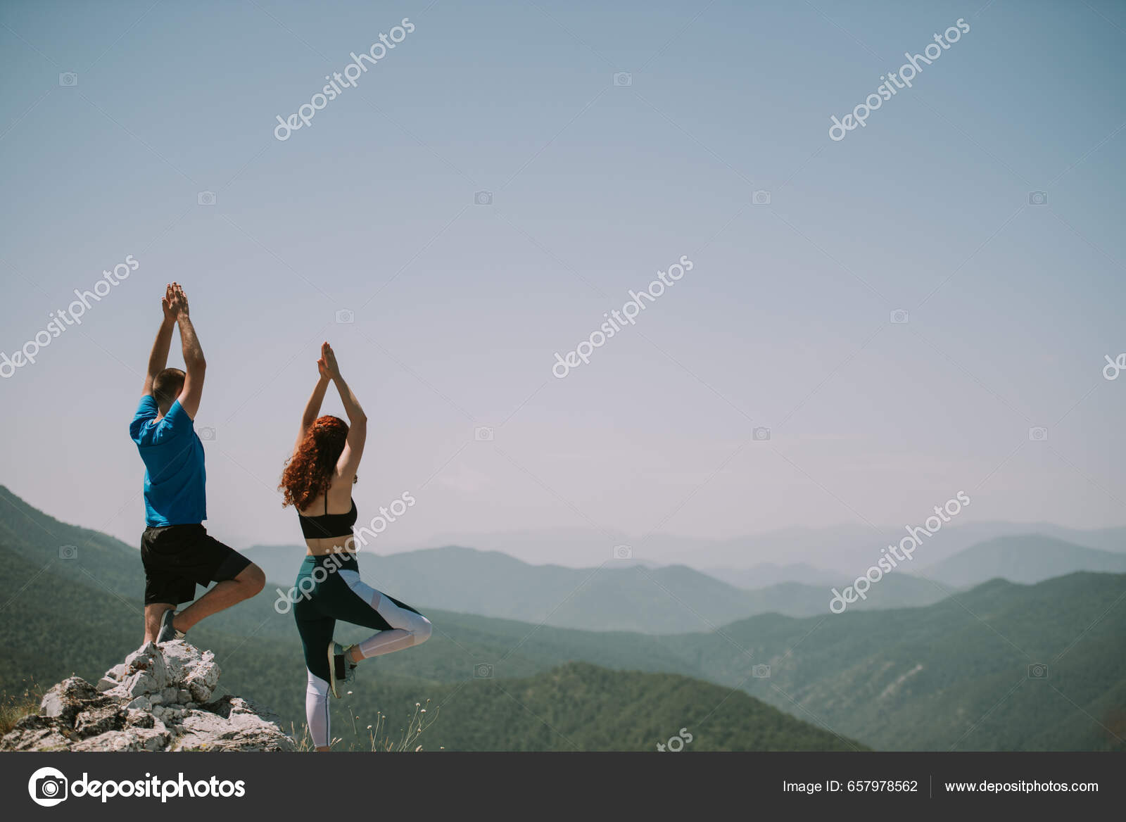 Couple's Yoga Poses: 23 Easy, Medium, and Hard Duo Yoga Poses | Yoga  übungen zu zweit, Yoga übungen, Yoga