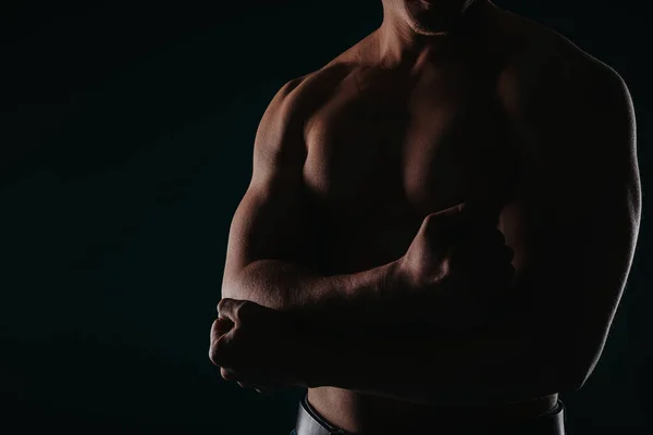 Pessoa Masculina Forte Com Corpo Apto Mostrando Flexionando Seus Músculos — Fotografia de Stock