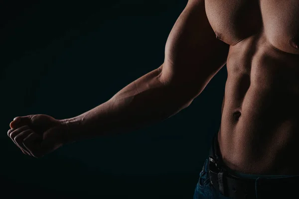 Fit Homem Forte Mostrando Seus Abdominais Bíceps Direito Fisiculturista Clara — Fotografia de Stock