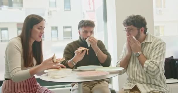 Three Business Colleagues Share Meal Conversation Break Bright Office Space — Stock Video