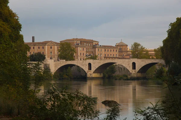 Άποψη Του Ιστορικού Κέντρου Της Ρώμης Τον Ποταμό Τίβερη Λάτσιο — Φωτογραφία Αρχείου