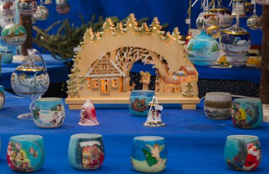 BRESSANONE, ITALY - DECEMBER 31, 2022: View of beautiful decorations at the traditional christmas market of Bressanone in Alto Adige, Italy