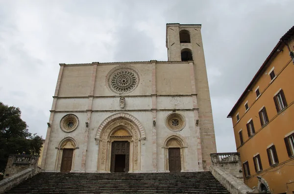 Todi Nin Tarihi Merkezindeki Santissima Annunziata Katedrali Bakın Todi Talya — Stok fotoğraf