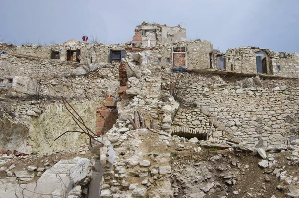 stock image View of mountain village destroyed by earthquake, ruins of construction in Umbria