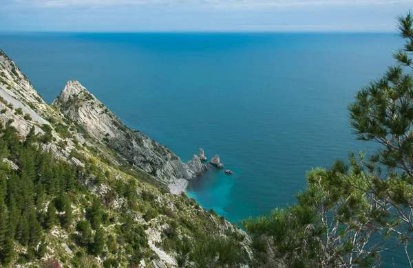 Средиземноморский Мыс Сорель Знаменитый Пляж Конеро Марке Италия — стоковое фото