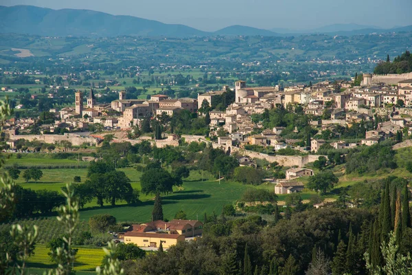 스펠로 마을의 스카이라인 움브리아 이탈리아 — 스톡 사진