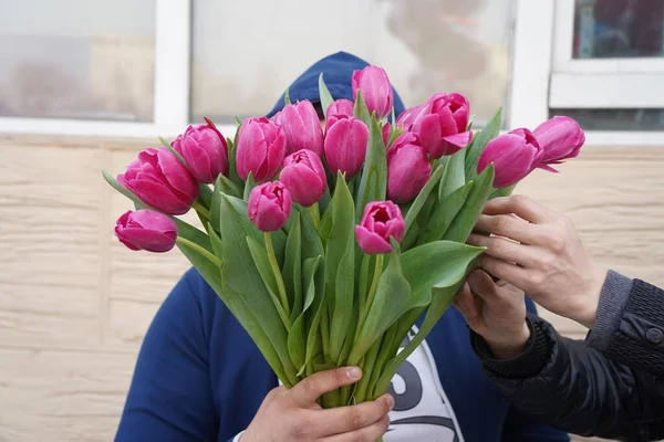 Almaty Kazakhstan 2023 Berbagai Karangan Bunga Yang Dijual Sebelum Hari — Stok Foto