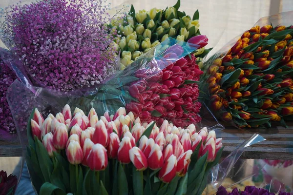 Almaty Kazakhstan 2023 Différents Bouquets Fleurs Vente Avant Les Vacances — Photo