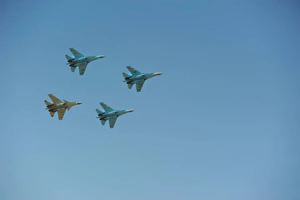 Almaty Kazakistan 2016 Giri Combattenti Dell Aviazione Militare Kazaka Durante — Foto Stock