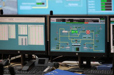 Almaty, Kazakistan - 04.25.2018: Kazak-Çin doğalgaz boru hattı AGP 'nin kontrol merkezi.
