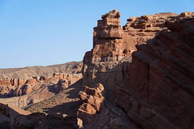 Charyn Kanyonu. Kaleler Vadisi. Ulusal Doğa Parkı.