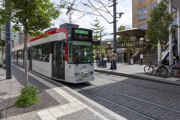 Freiburg Γερμανια Μαΐου 2023 Τραμ Στο Δρόμο Στο Φράιμπουργκ Μάιο — Φωτογραφία Αρχείου