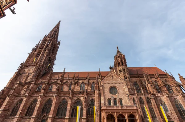 Freiburg ドイツ 2023年5月6日 フライブルク大臣 1200年頃に創建され 元徳3年 1330年 に完成 — ストック写真