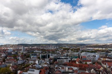 ULM, GERMANY - 29 Nisan 2023: Katedralin gözlem güvertesinden panoramik manzara
