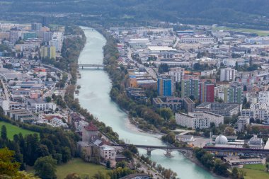 Hungerburg Inclined tren istasyonundan River Innsbruck City Ekim 2023