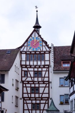 Ortaçağ duvar saati, Untertor (alt geçit), Stein am Rhein, Schaffhausen, İsviçre