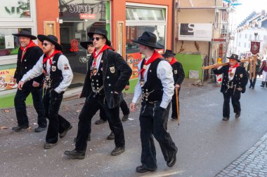 MEERSBURG, Almanya - 12 Şubat 2023: Büyüleyici, Karneval, Fastnacht, Güney Almanya 'da Mardi Gras