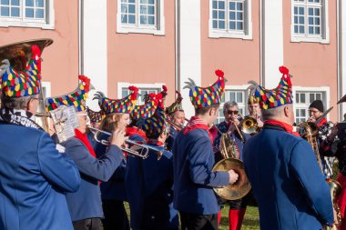 MEERSBURG, Almanya - 12 Şubat 2023: Büyüleyici, Karneval, Fastnacht, Güney Almanya 'da Mardi Gras