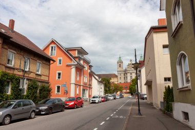 Weingarten, Almanya - 27 Temmuz 2023 Weingarten sokaklarında, Baden Wuerttemberg