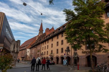 NUREMBERG, ALMANY - 18 MAYIS 2024: Nuremberg 'in eski kasabalarından birinde