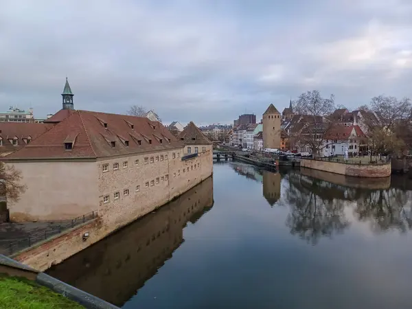 stock image Strasbourg. Bridges and towers built in the 13th century. View from the Vauban dam. Strasbourg, France