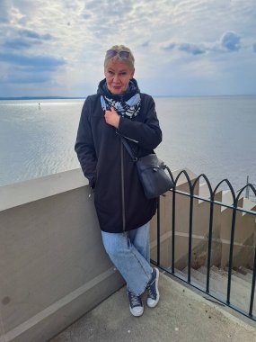 Turizm içeriği illüstrasyonu. Bodensee 'nin manzarası çok güzel. Langenargen, Almanya 'da Tatil