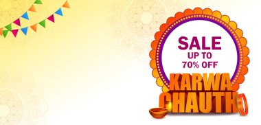 Hint Hindu festivali Mutlu Karwa Chauth 'u kutlamak için süslenmiş pooja thali resmi.