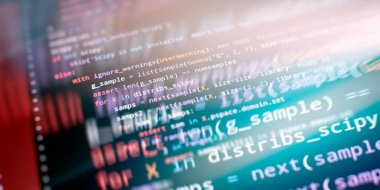 Bilgisayar metni. Mobil uygulama geliştiricisi. Programcı geliştirici