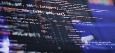 Yazılım Programlama Çalışma Zamanı. Program geliştirme konsepti. IT teknolojisi geçmişi.