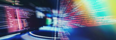 Programlama ve kodlama teknolojilerinin dijital teknoloji endüstrisi konsepti.