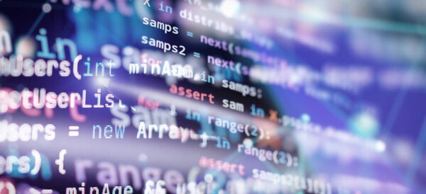 технологии программирования и кодирования. Разработчик, работающий в Интернете