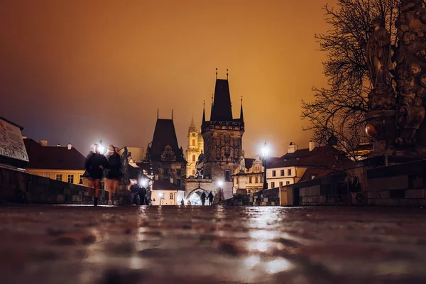 Ночной Вид Карлов Мост Прага Путешествие Концепция Исторической Архитектуры Высокое — стоковое фото