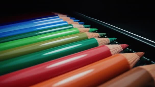 Buntstifte Perfekter Steigungsreihe Regenbogeninstrumente Für Kinder Studenten Designer Zeichner Zurück — Stockvideo