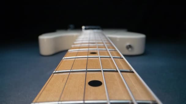 Slider Macro Cuerdas Diapasón Guitarra Eléctrica Detalles Del Primer Plano — Vídeos de Stock