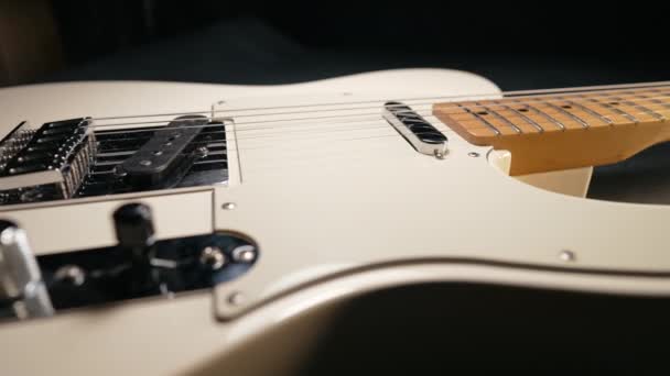 Controle Deslizante Macro Cordas Fretboard Guitarra Elétrica Detalhes Close Instrumento — Vídeo de Stock