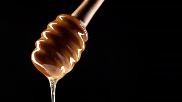 Organic Honey Flows Olive Wood Dipper Stick Spoon Tasty Process — Stock Video