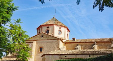 Sant Marti Kilisesi ve Altafulla Kalesi, Tarragona, Katalunya, İspanya, Avrupa