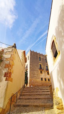 Sant Marti Kilisesi ve Altafulla Kalesi, Tarragona, Katalunya, İspanya, Avrupa