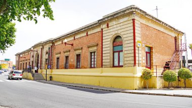 El Vendrell tren istasyonu binası, Catalunya, İspanya, Avrupa