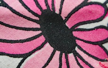 İşlemeli kumaşlar ve tekstil ve arka plan ve dokular için şekil ve renk baskıları