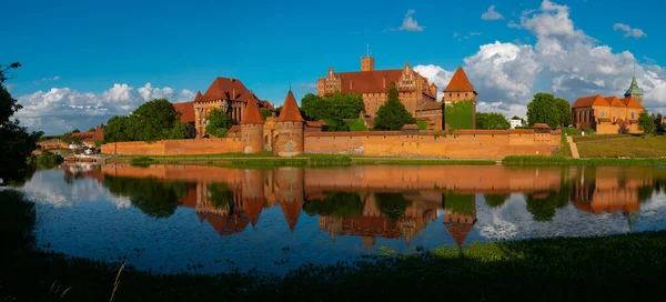 2022 Castello Panoramico Dei Cavalieri Teutonici Ordine Malbork Polonia Più — Foto Stock