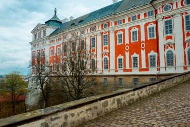 2022-04-21 Ünlü Benedictine Manastırı. Broumov, Hradec Kralove, Çek Cumhuriyeti.