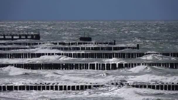 Pobřeží Baltského Moře Bouře Moři Zpomalený Pohyb — Stock video