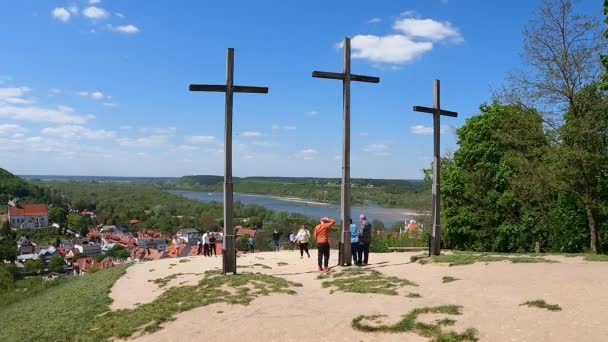 Wzgórze Trzech Krzyży Upamiętniające Ofiary Plag Które Przeszły Przez Kazimierz — Wideo stockowe