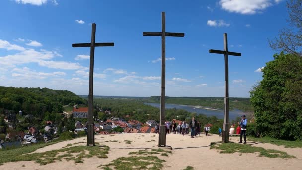 Wzgórze Trzech Krzyży Upamiętniające Ofiary Plag Które Przeszły Przez Kazimierz — Wideo stockowe