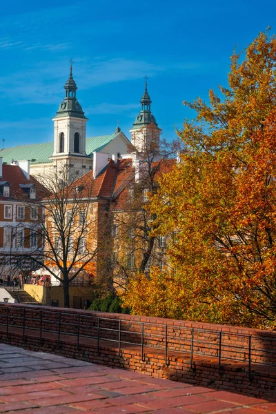 2022 ワルシャワポーランドの旧市街の歴史的な部分 — ストック写真
